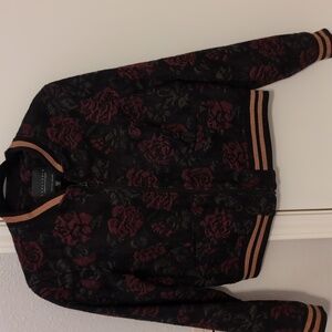 Sanctuary jacket size small, rose print.